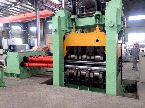 Quadruple leveling machine