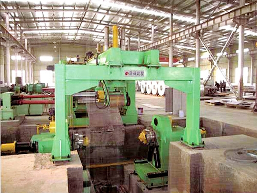 CNC uncoiling and transverse cutting aluminum plate production line